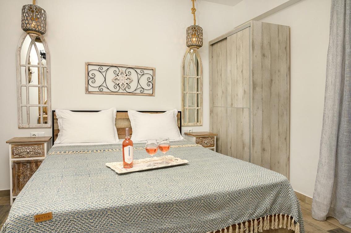 Отель Meltemi Luxury