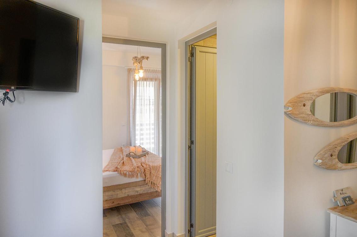 מלון Meltemi Luxury *